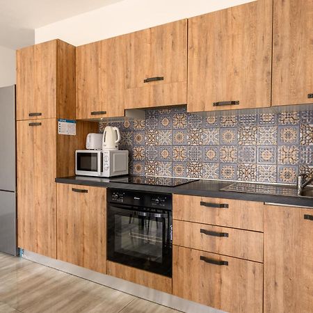 מסידה F11 Room 2, Private Room Two Single Beds Shared Bathroom In Shared Flat מראה חיצוני תמונה