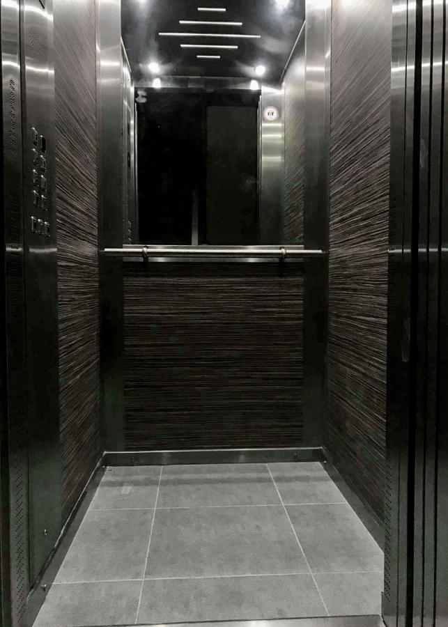 מסידה F11 Room 2, Private Room Two Single Beds Shared Bathroom In Shared Flat מראה חיצוני תמונה