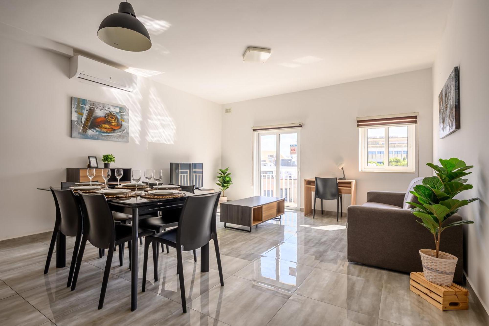 מסידה F11 Room 2, Private Room Two Single Beds Shared Bathroom In Shared Flat מראה חיצוני תמונה